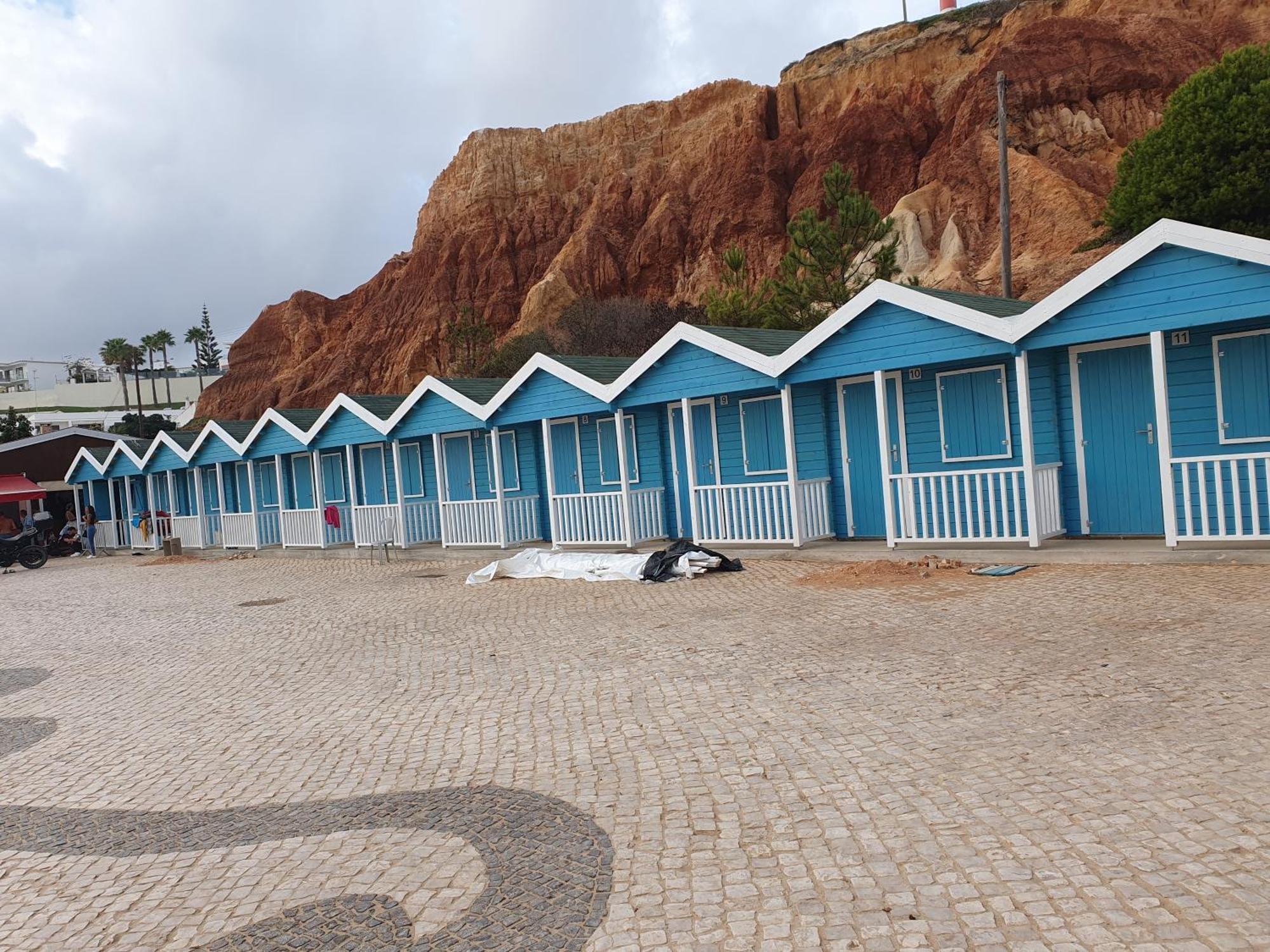 Magnifique Duplex Avec Piscine En Bord De Mer Apartment Olhos de Agua  Bagian luar foto